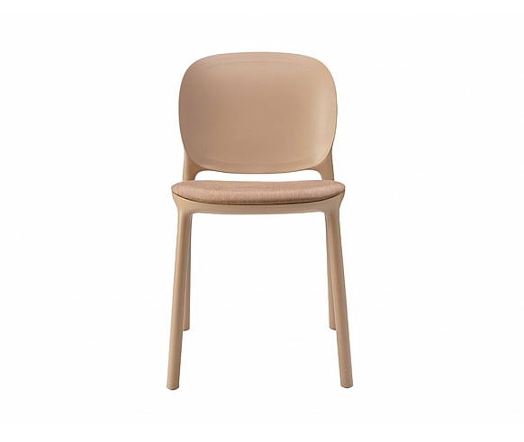 Hug C chair